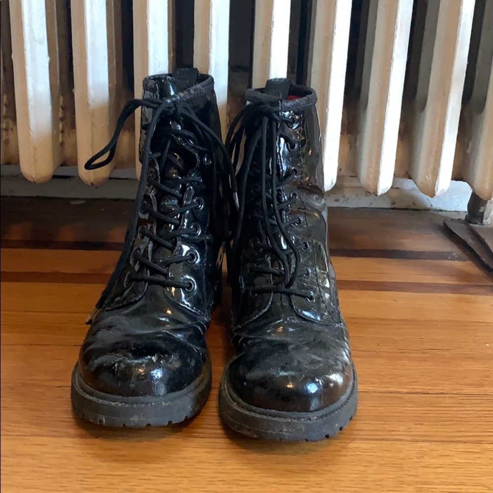 Shoes from guess